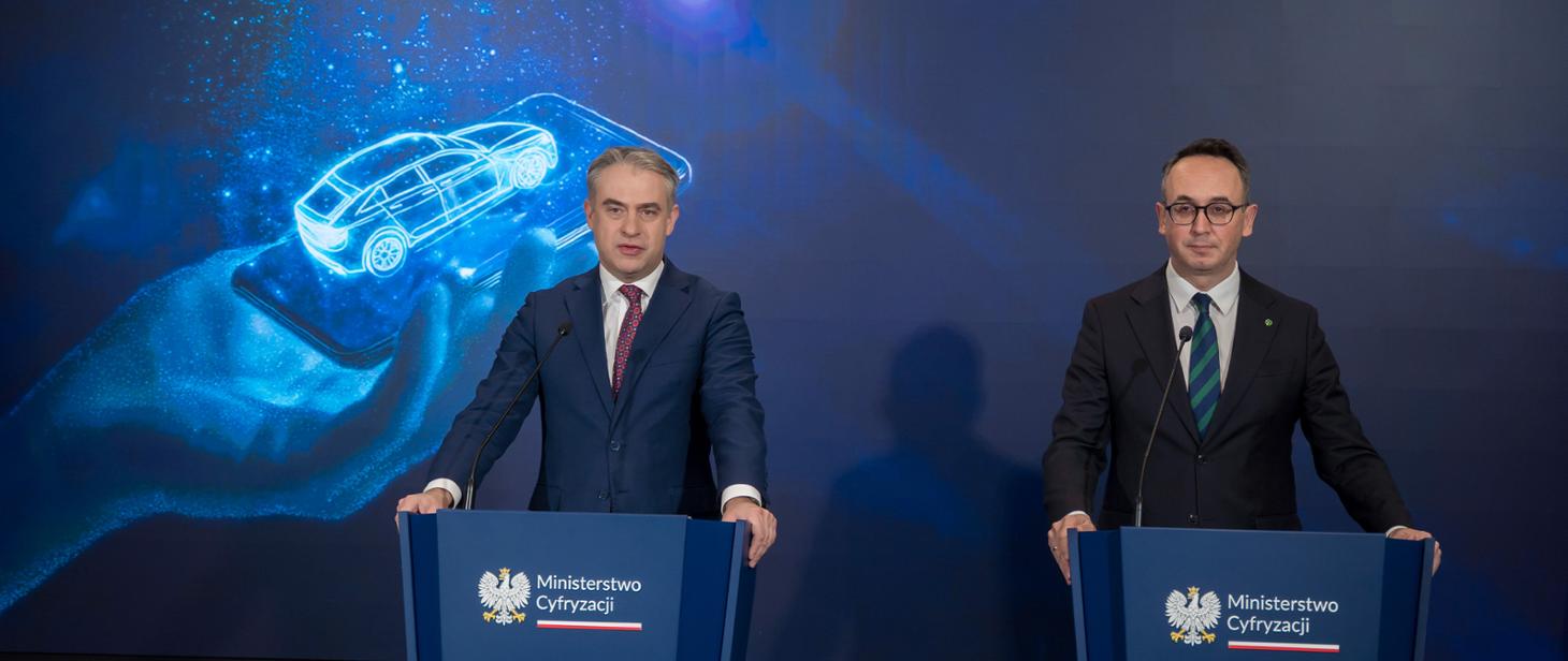 Koniec z noszeniem tablic do urzędu i łatwiejsze e-rejestracje. Rząd ogłasza pakiet deregulacyjny dla kierowców