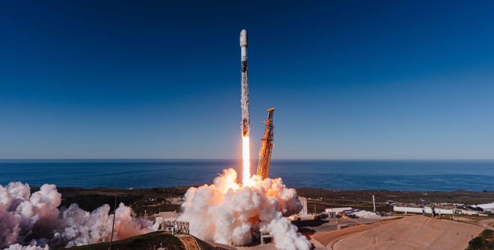 Zdjęcie okładkowe do wpis Gwiezdne Wojny stają się faktem. SpaceX i&nbsp;11 innych firm zbuduje orbitalną tarczę dla USA