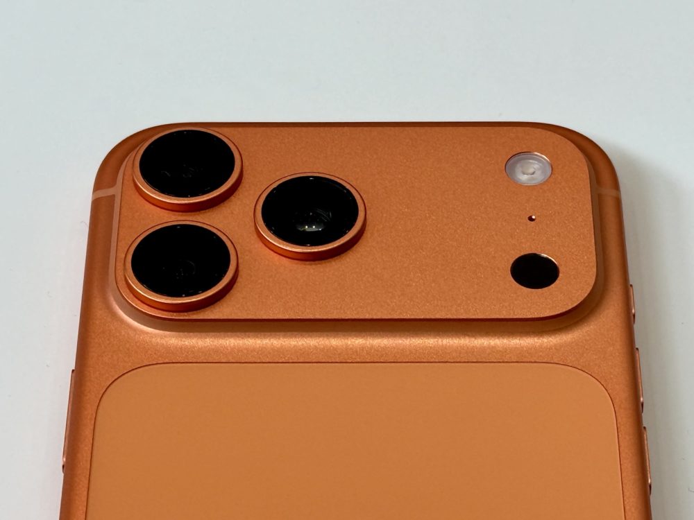 Zdjęcie okładkowe do wpis Nietypowy ruch Apple. Zaskakująca beta iOS 26.6.1 trafia na&nbsp;iPhone’y
