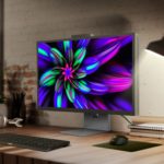 Zdjęcie okładkowe wpisu: Okna na cyfrowy świat – trzy pomysły na świąteczny upgrade twojego biurka