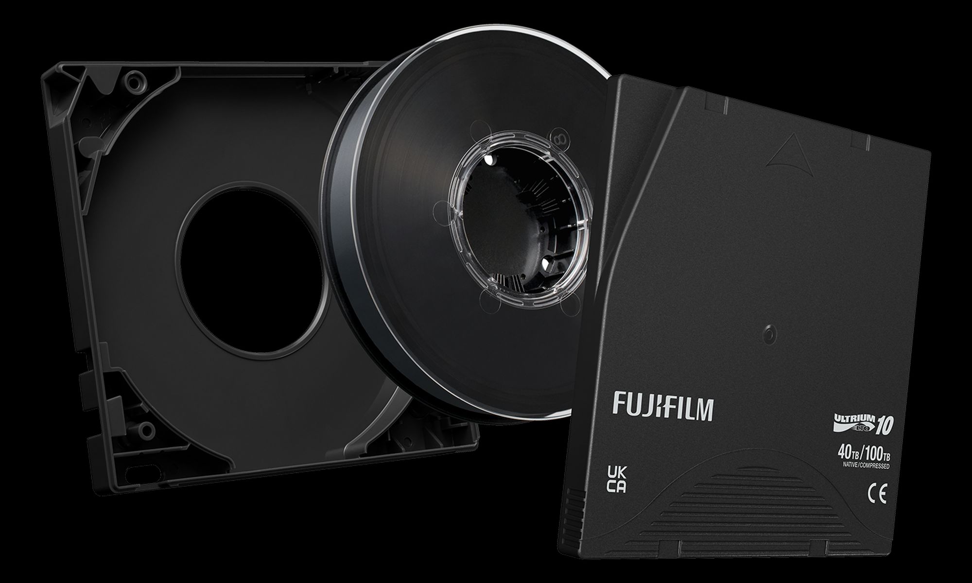 Taśmy magnetyczne nie umierają. Fujifilm LTO-10 to 100 TB pojemności i tarcza na ransomware
