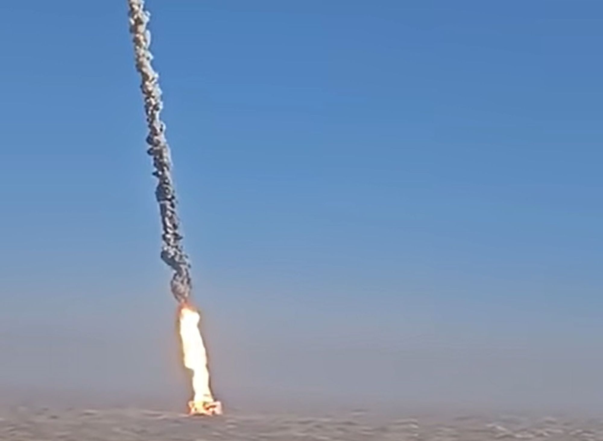 Chińska odpowiedź na Falcona 9 kończy się eksplozją. Nieudane lądowanie rakiety Zhuque-3 [wideo]