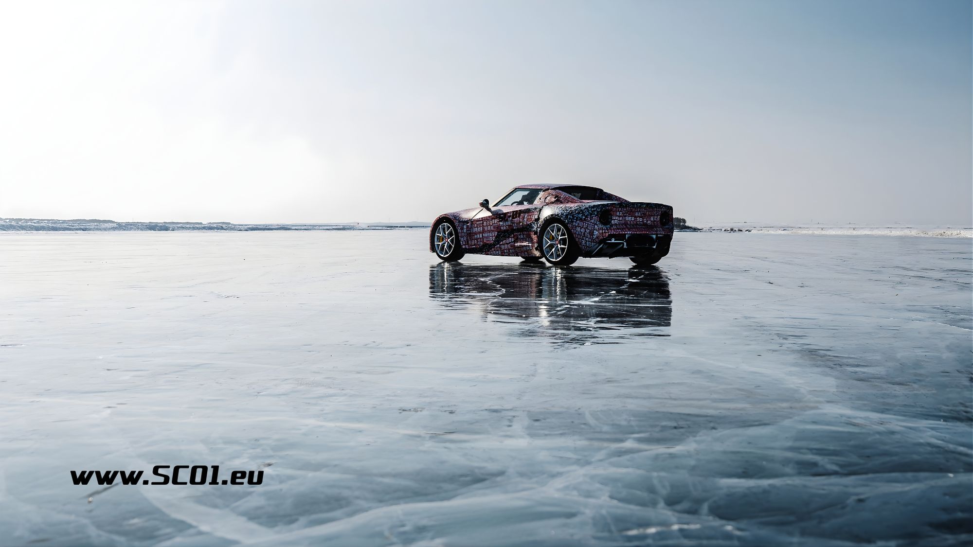 SC01 wjeżdża do Europy. Włoska produkcja, 1400 kg wagi i setka w 2,9 sekundy