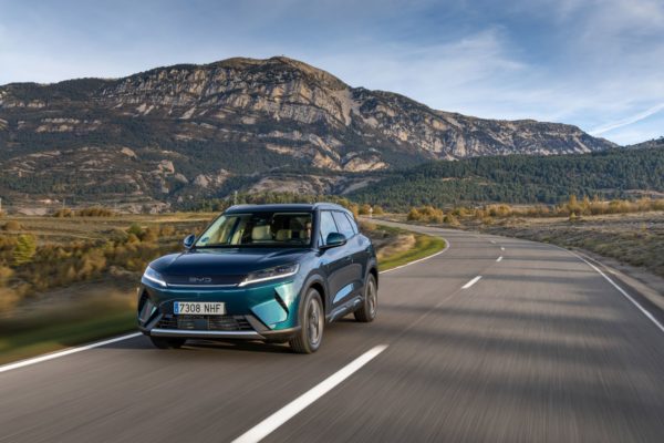 BYD ATTO 2 DM-i cena