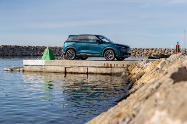 BYD ATTO 2 DM-i cena