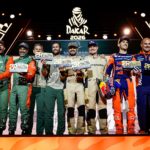 Zdjęcie okładkowe wpisu: Tuż obok Nassera. Defender rozbił bank w&nbsp;Dakarze i&nbsp;udowodnił, że&nbsp;seryjna „buda” to&nbsp;nie&nbsp;marketing