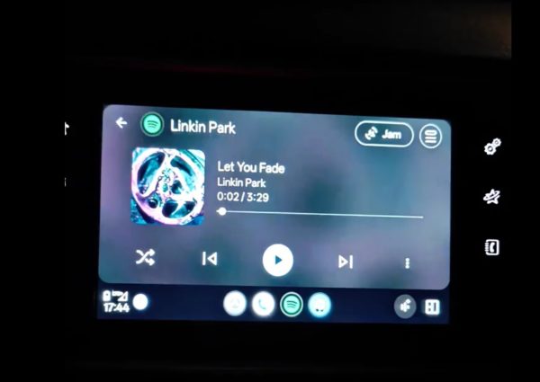 Gemini w Android Auto pętla