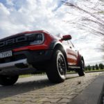 Zdjęcie okładkowe wpisu: Ford na&nbsp;CES 2026: AI w&nbsp;końcu do&nbsp;czegoś się przyda (IKEA test), ale&nbsp;na&nbsp;prawdziwego autopilota sobie poczekamy