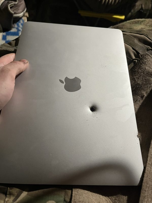 wytrzymałość MacBook Air M1