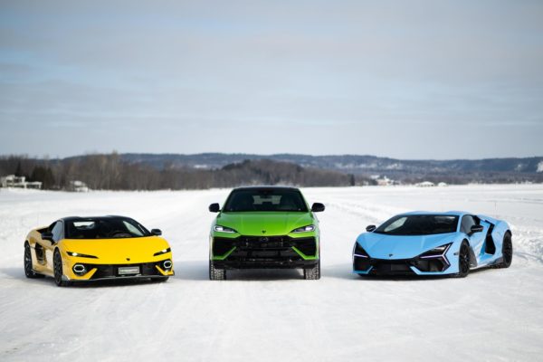 Lamborghini odkłada EV