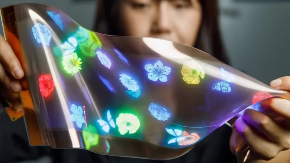 Zdjęcie okładkowe do wpis Rozciągnij sobie telewizor. Naukowcy stworzyli OLED, który&nbsp;rośnie o&nbsp;200% bez&nbsp;utraty jasności