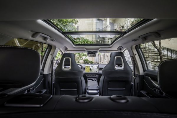 DR Automobiles w Polsce