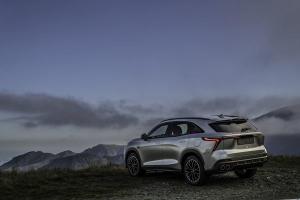 DR Automobiles w Polsce