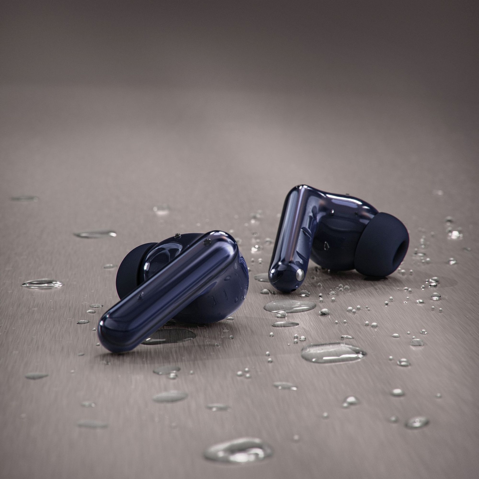 Zdjęcie okładkowe wpisu 004 moto buds 2 plus lifestyle