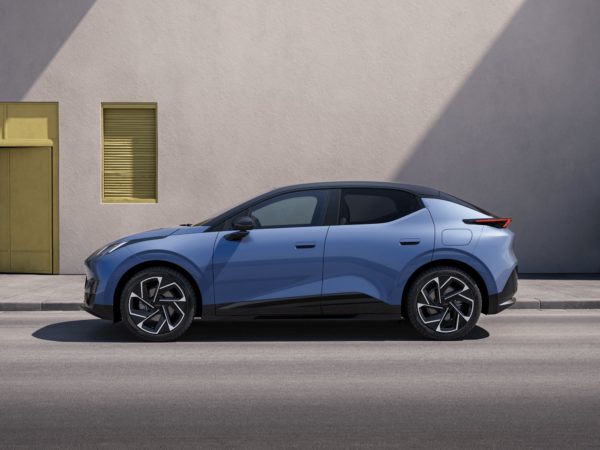 Zdjęcie okładkowe do wpis Chińskie auta pod&nbsp;szwedzkim parasolem. Volvo staje się wyłącznym importerem Lynk & Co&nbsp;w&nbsp;Europie