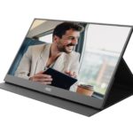 Zdjęcie okładkowe wpisu: Koniec z&nbsp;męczeniem oczu w&nbsp;podróży. AOC pokazuje 15-calowy, mobilny monitor idealny do&nbsp;ultrabooka