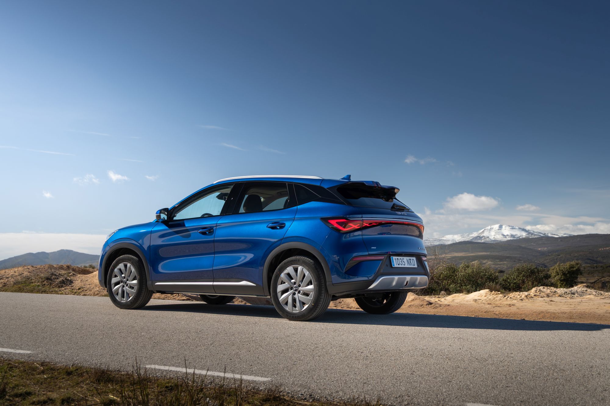 Zastrzyk mocy i architektura 800 V. BYD ATTO 3 EVO wjeżdża do Polski [galeria]