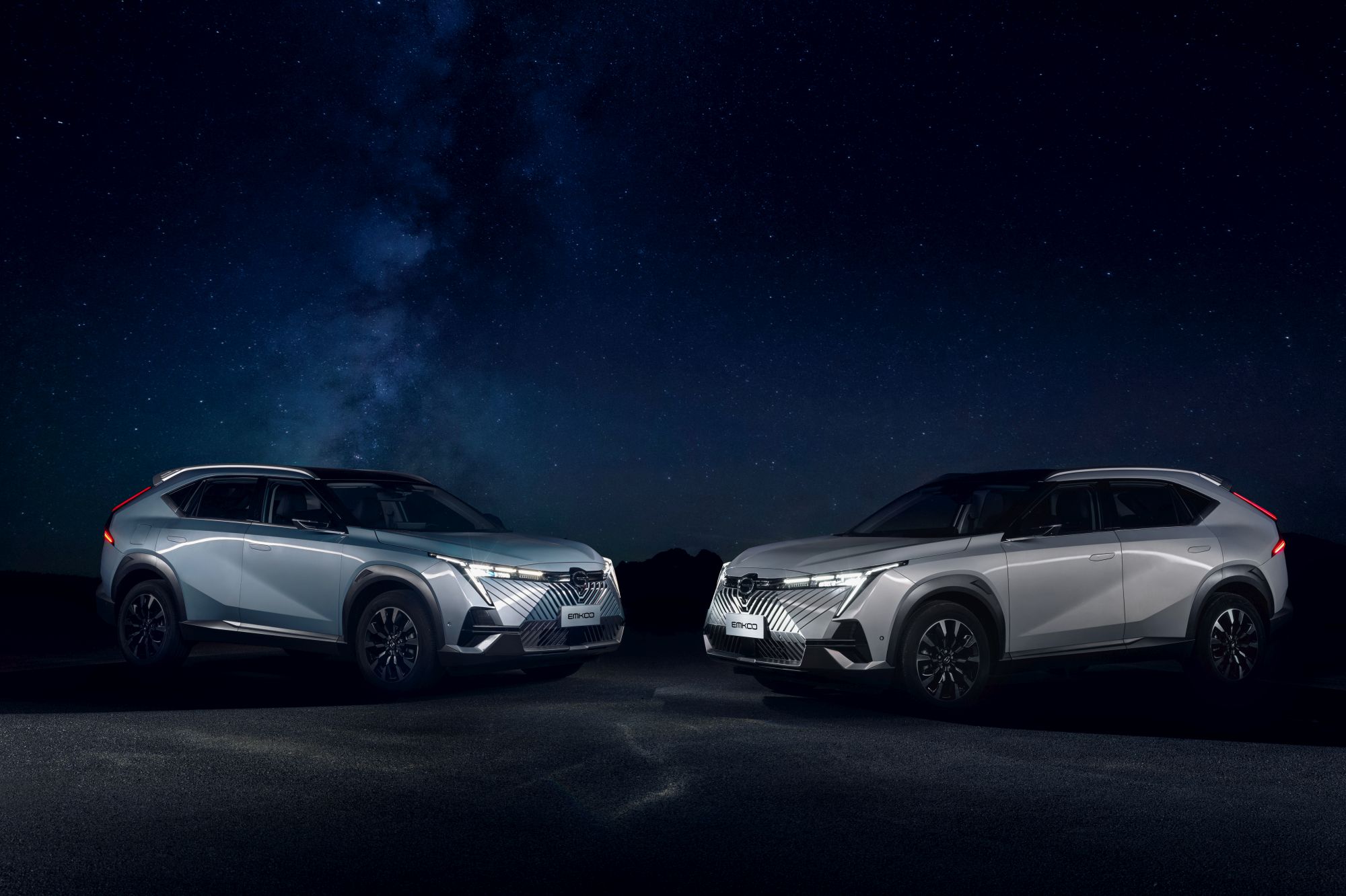 GAC rozszerza ofertę w Polsce. Spalinowy Emzoom i hybrydowy Emkoo debiutują w Europie [galeria]