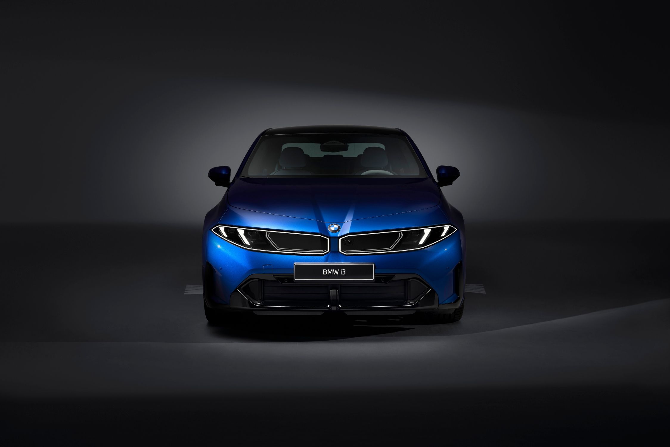 Nowe BMW i3 wchodzi do gry. Drugi model Neue Klasse zadebiutował [galeria]