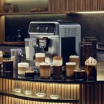 Zdjęcie okładkowe wpisu: Nowy okręt flagowy Philipsa. Automat 8000 LatteGo Pro stawia na&nbsp;technologię i&nbsp;bezkompromisową prostotę