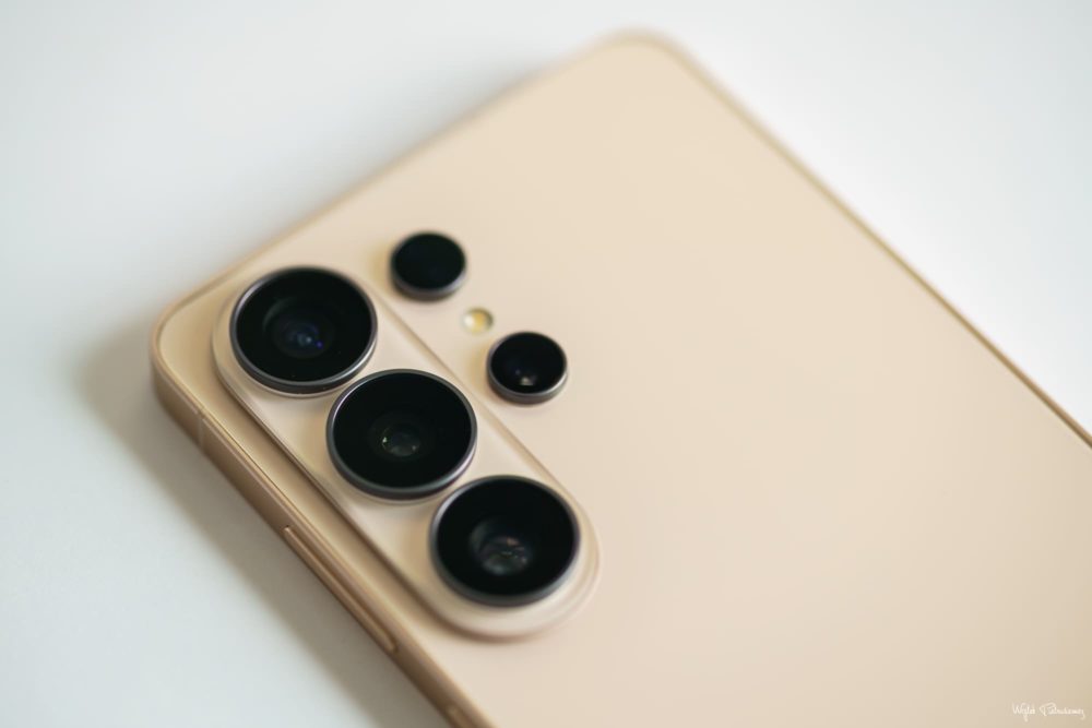 Zdjęcie okładkowe do wpis Zdjęcia Google integrują się z&nbsp;Galerią Samsunga. To&nbsp;nowe zastępstwo dla OneDrive’a
