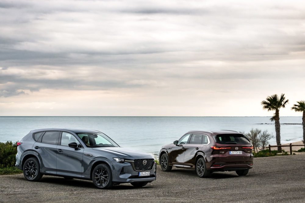 Zdjęcie okładkowe do wpis Mazda obniża ceny flagowych SUV-ów. Hybrydy z&nbsp;wtyczką tańsze od&nbsp;diesla i&nbsp;konkretne rabaty w&nbsp;salonach