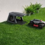 Zdjęcie okładkowe wpisu: MOVA idzie na&nbsp;całość: robot-kosiarka jak czołg i&nbsp;ponad 200 narzędzi w&nbsp;jednym systemie [galeria]