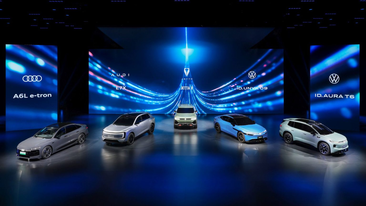 Volkswagen Group presents new electrified vehicles at the Group Media Night:: A6L e‑tron, AUDI E7X, JETTA X, ID. UNYX 09 and ID. AURA T6.