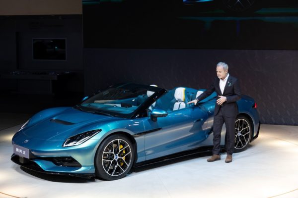 Zdjęcie okładkowe do wpis 1000 koni mechanicznych i&nbsp;debiut w&nbsp;Europie. BYD rzuca wyzwanie producentom supersamochodów modelem DENZA Z