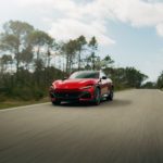 Zdjęcie okładkowe wpisu: Ferrari Purosangue z&nbsp;pakietem Handling Speciale. Bardziej zwarte prowadzenie i&nbsp;sportowe V12