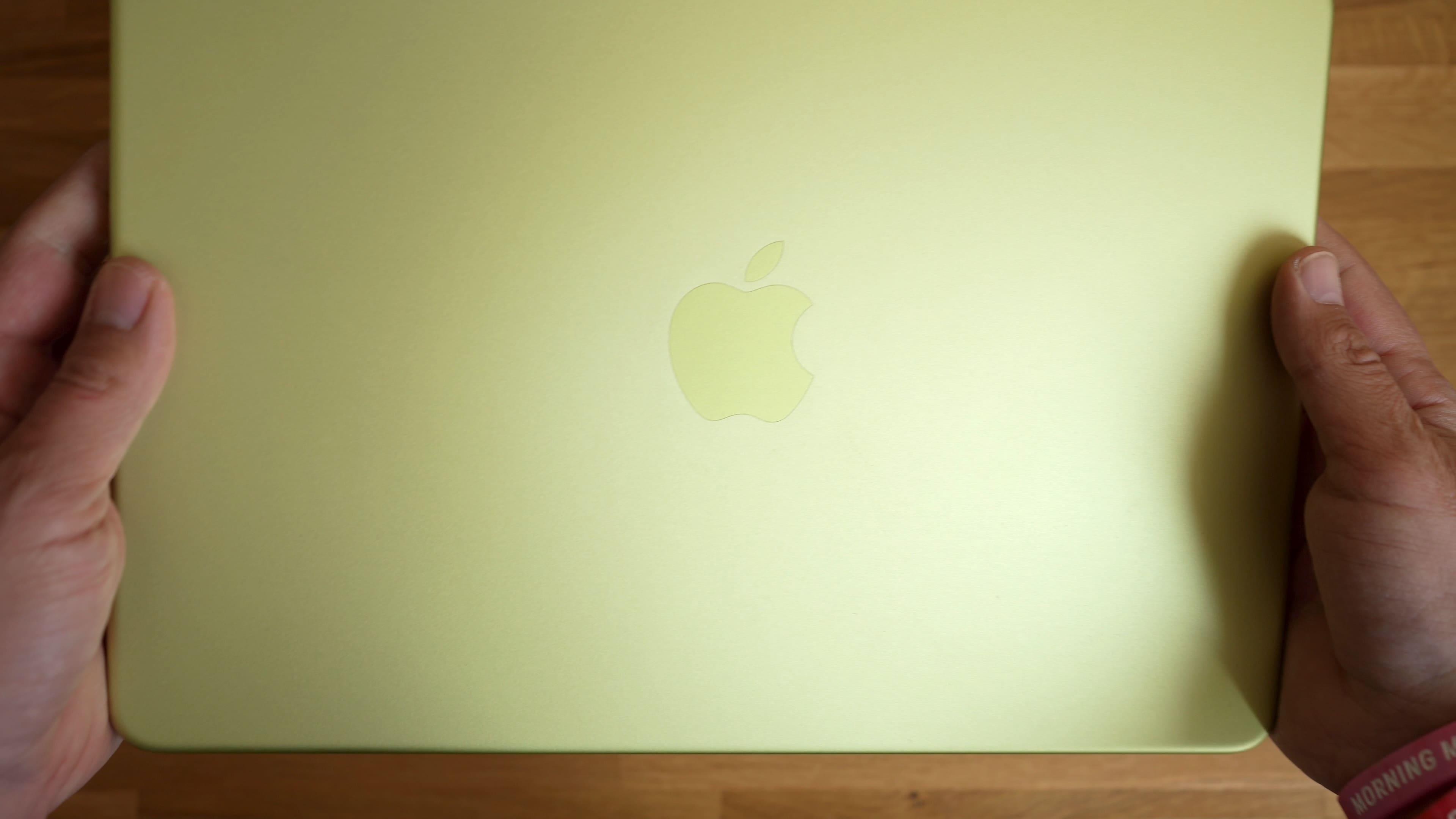 Zdjęcie okładkowe wpisu MacBook-Neo-02-Pietrusiewicz