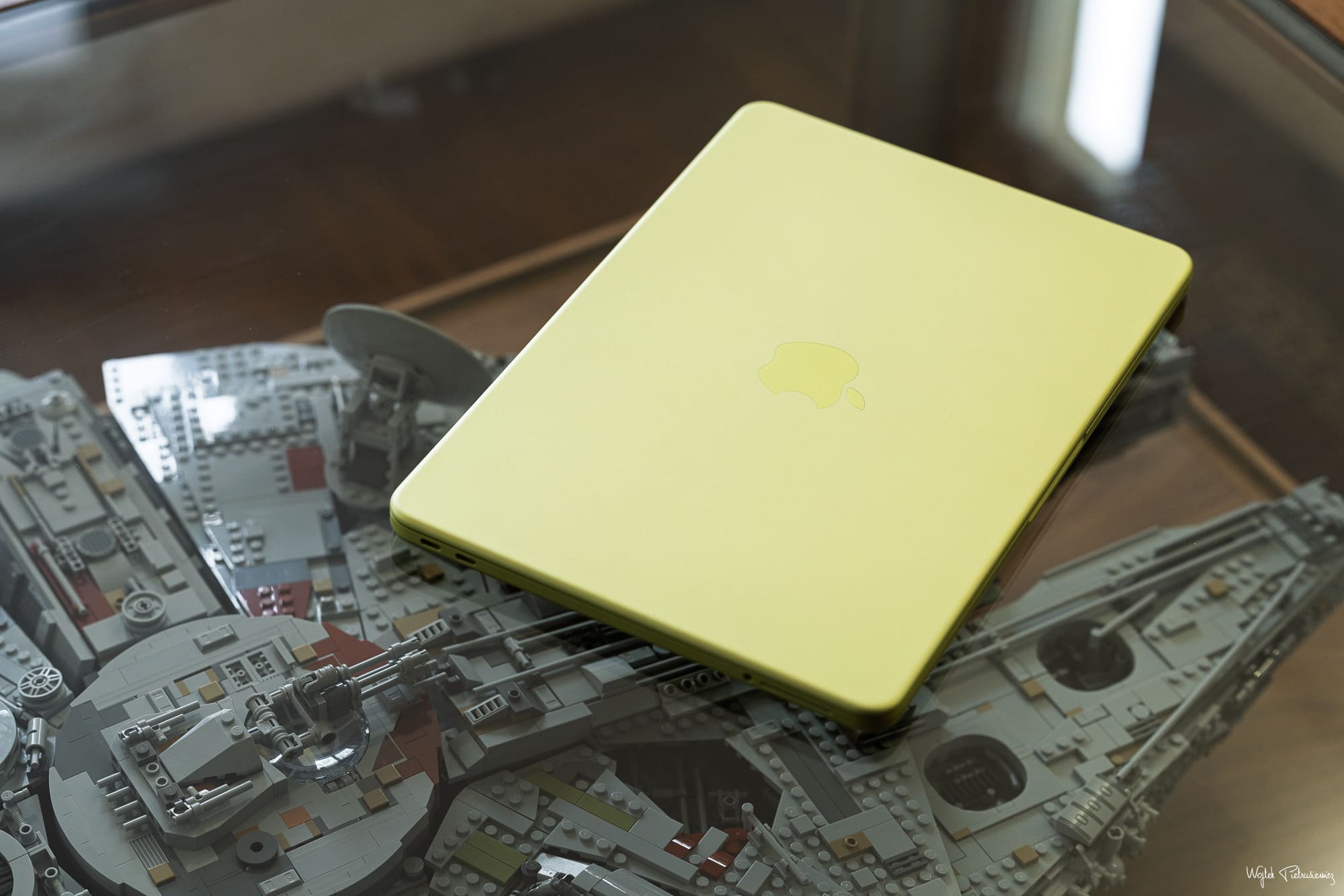 Pasja silniejsza niż ograniczenia producenta. Tak powstał jedyny taki MacBook Neo na świecie