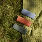 Zdjęcie okładkowe wpisu: Muzyka w&nbsp;plenerze. Jak dobrać sprzęt audio do&nbsp;typu wyjazdu, żeby&nbsp;nie&nbsp;nosić zbędnych kilogramów?