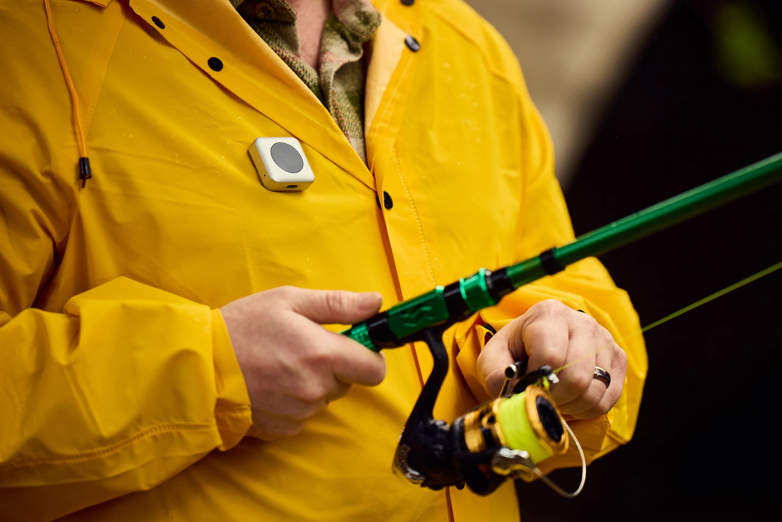 Byli inżynierowie Apple tworzą „Button” – AI w formie przycisku przypominającego iPod Shuffle