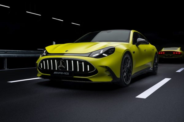 Mercedes AMG GT 4 drzwiowe Coupe 2026