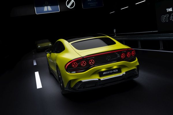 Mercedes AMG GT 4 drzwiowe Coupe 2026