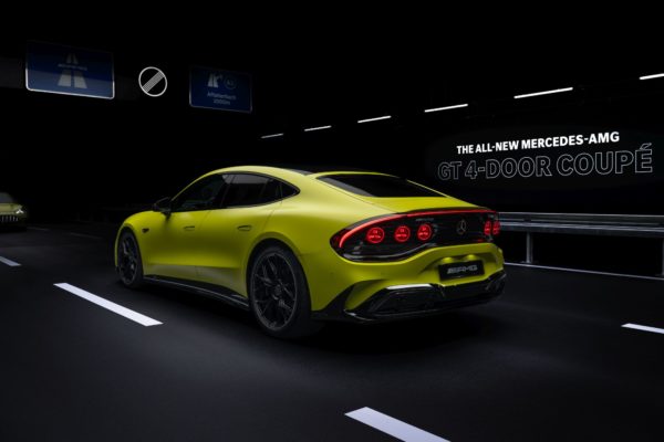Mercedes AMG GT 4 drzwiowe Coupe 2026