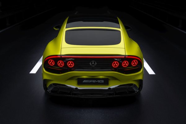 Mercedes AMG GT 4 drzwiowe Coupe 2026