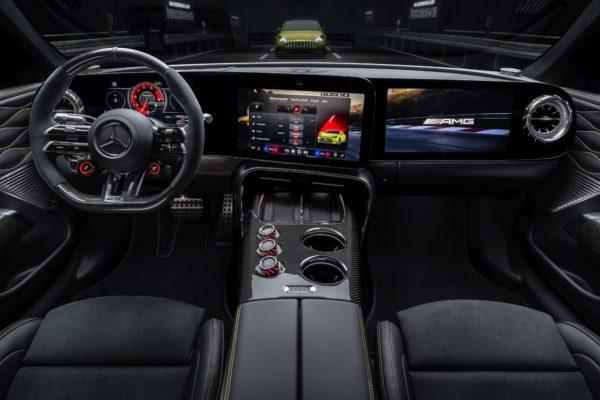 Mercedes AMG GT 4 drzwiowe Coupe 2026