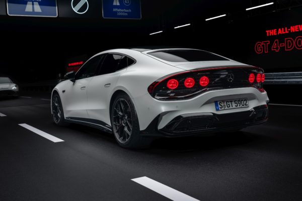 Mercedes AMG GT 4 drzwiowe Coupe 2026