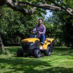 Zdjęcie okładkowe wpisu: STIGA stawia na&nbsp;modułowe baterie. Nowe traktory ogrodowe z&nbsp;zasięgiem do&nbsp;13 000 m²