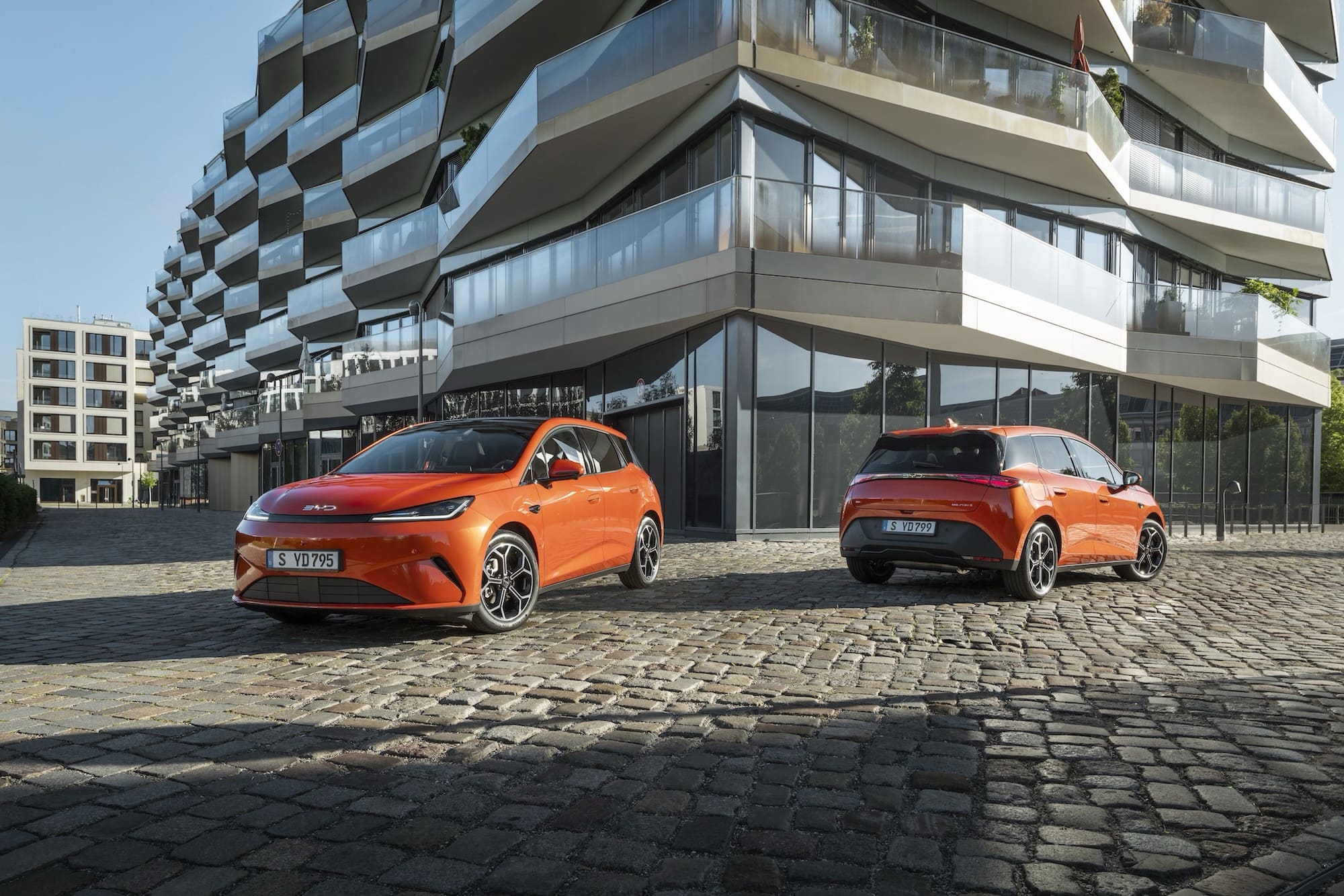 BYD Dolphin G DM-i – pierwsze wrażenia z jazd unikalnym hybrydowym Chińczykiem specjalnie zaprojektowanym na potrzeby Europy