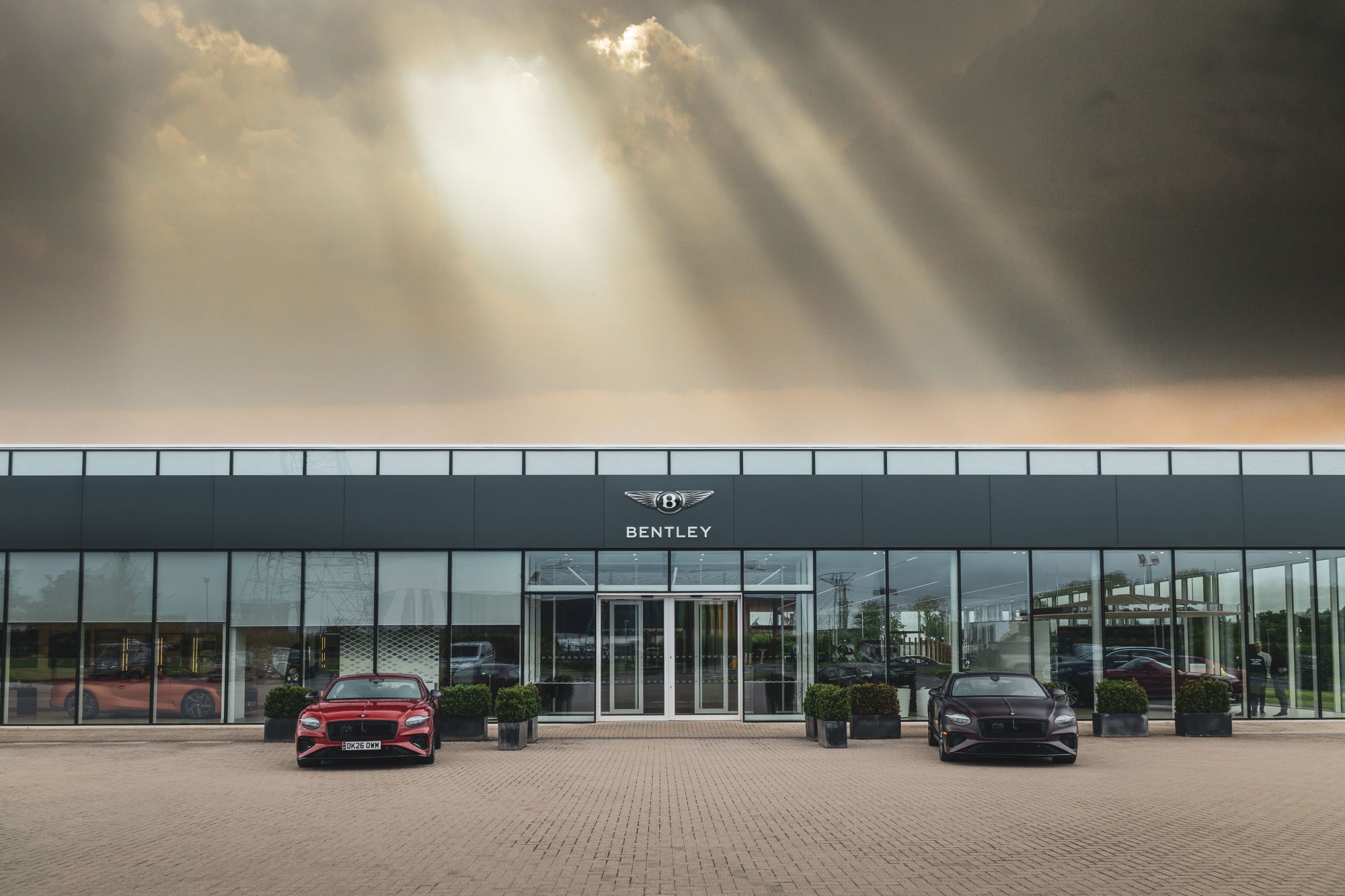 Brytyjska marka otwiera swoje podwoje. Historyczne i współczesne modele Bentley dostępne dla zwiedzających w Crewe [galeria]