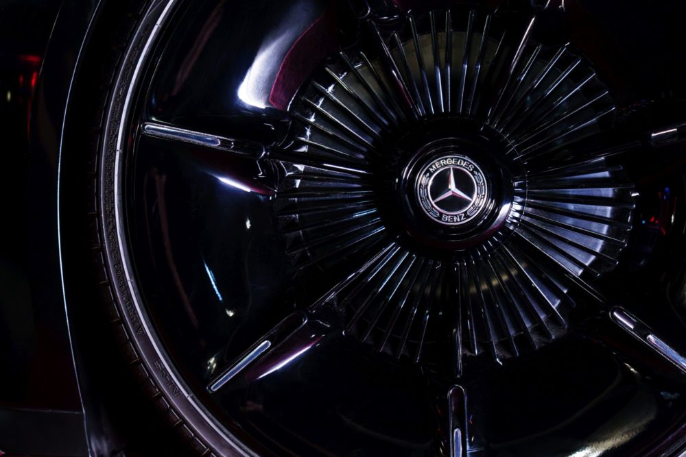 Zdjęcie okładkowe do wpis Bez&nbsp;kompromisów. Elektryczne AMG ryczy jak V8, a&nbsp;Mercedes otwiera w&nbsp;Warszawie pierwszy taki salon w&nbsp;Europie [galeria]