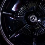 Zdjęcie okładkowe wpisu: Bez&nbsp;kompromisów. Elektryczne AMG ryczy jak V8, a&nbsp;Mercedes otwiera w&nbsp;Warszawie pierwszy taki salon w&nbsp;Europie [galeria]