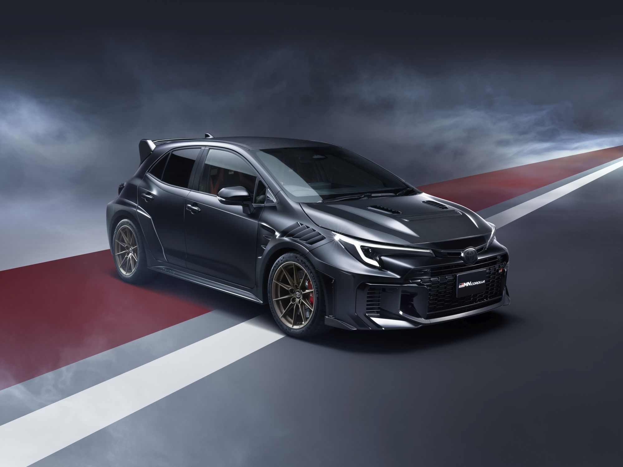 Toyota straciła rozum (i całe szczęście). GRMN Corolla to wybebeszony potwór zrodzony na Nürburgringu