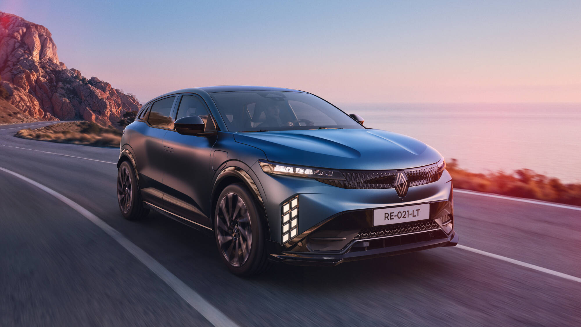 Nowe Renault Megane E-Tech electric. Francuzi upraszczają gamę i ukrywają kluczową zmianę między wierszami [galeria]