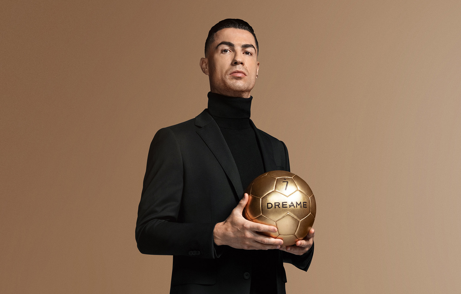 Zdjęcie okładkowe wpisu Cristiano Ronaldo inspiruje Dreame. Nadchodzi nowy robot sprzątający X60 Pro Ultra Complete