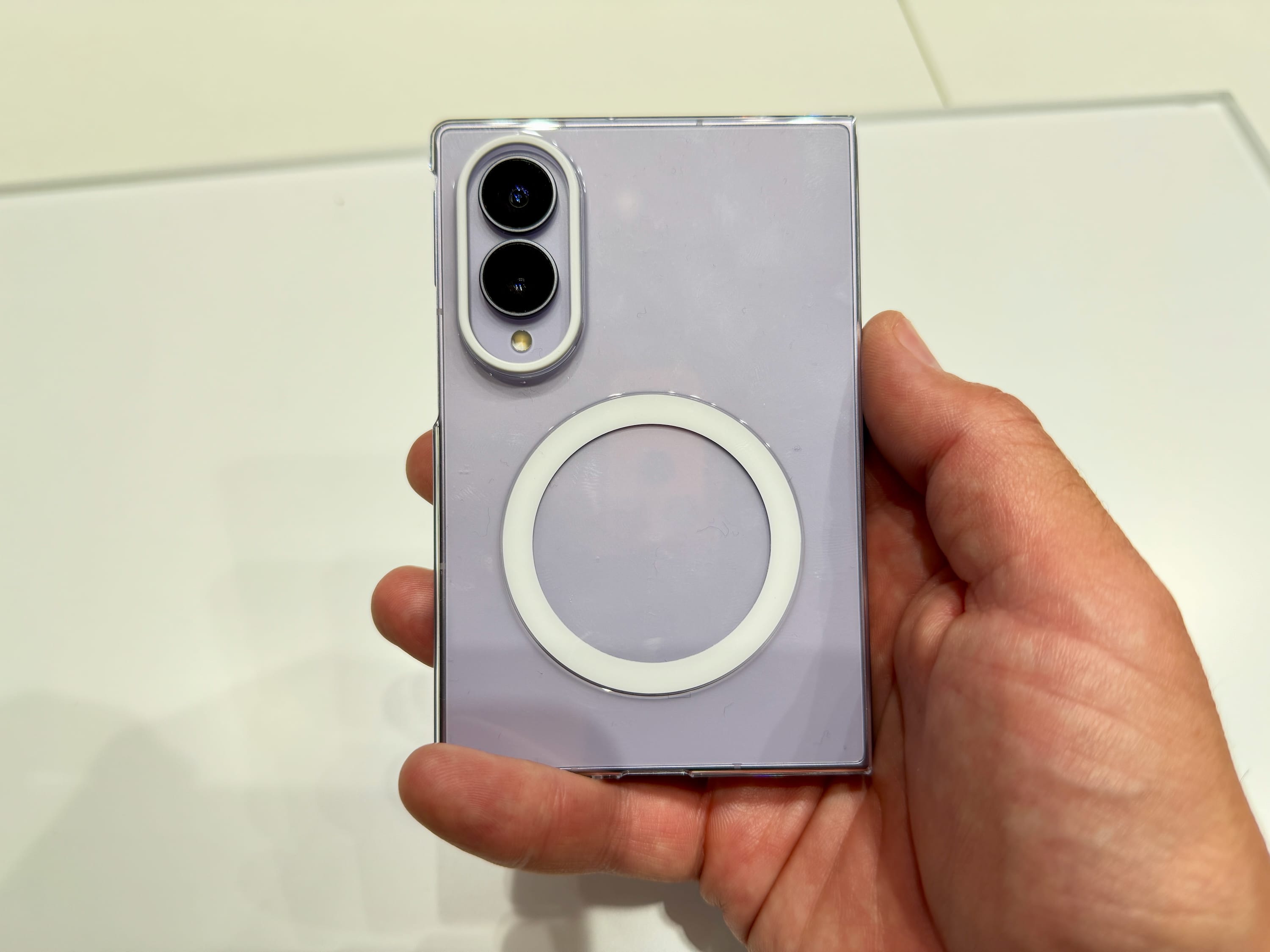 Dokumenty UE ujawniają żywotność baterii w Galaxy Z Fold 8. Mniejsza liczba cykli na papierze
