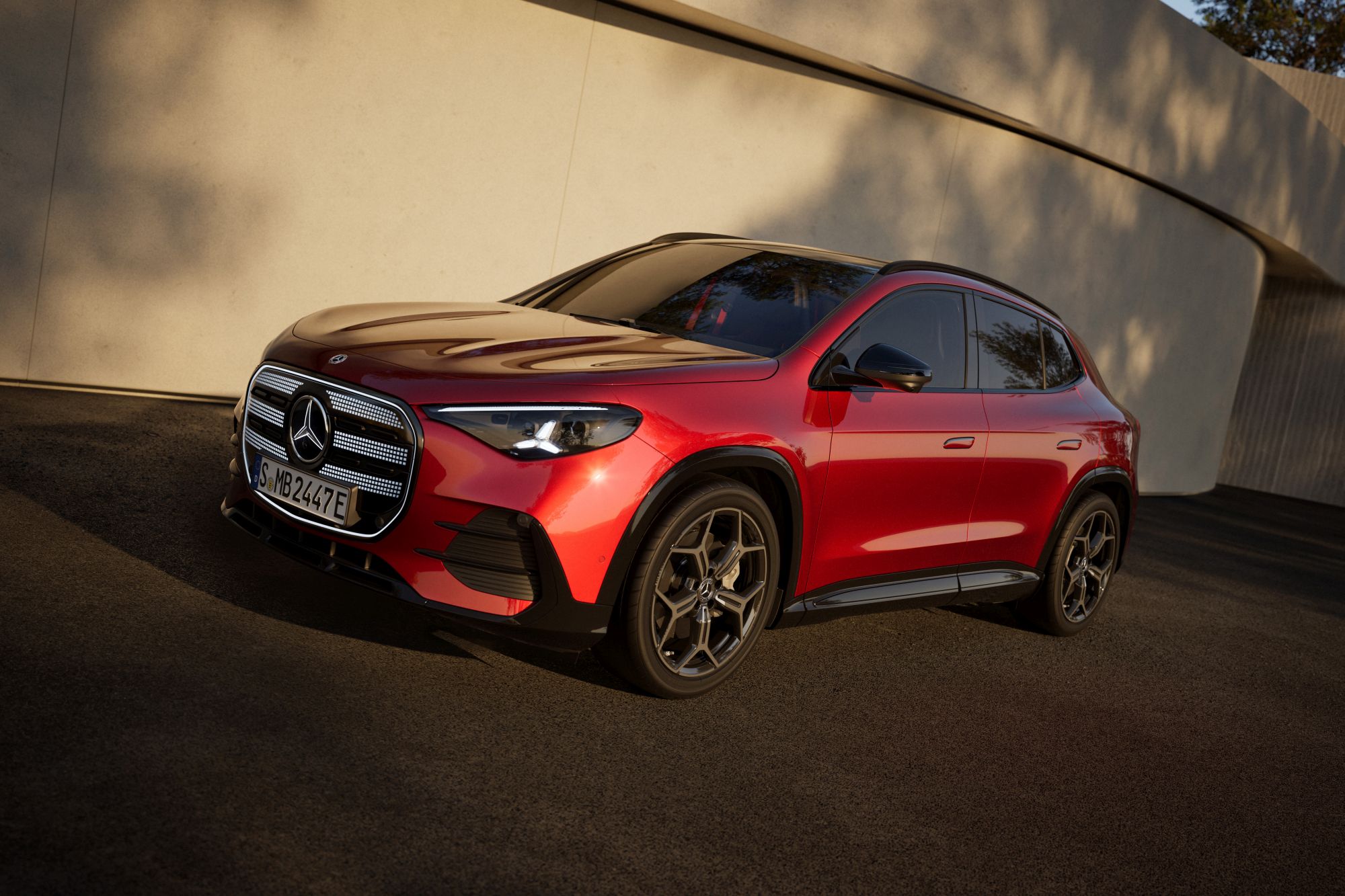 Zdjęcie okładkowe wpisu Nowy Mercedes GLA przejedzie 657 km, a&nbsp;ceny w&nbsp;Polsce zaskakują [galeria]